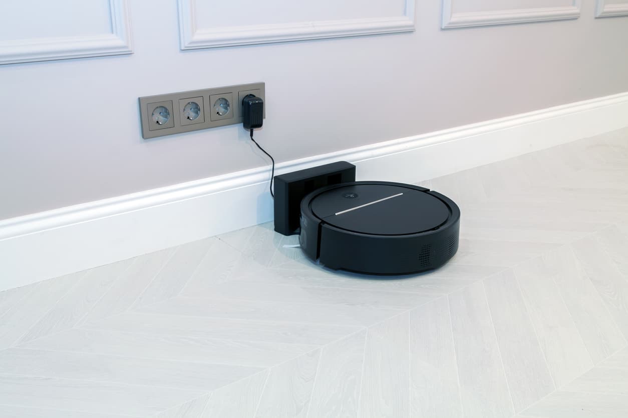 Robot vacuum cleaner